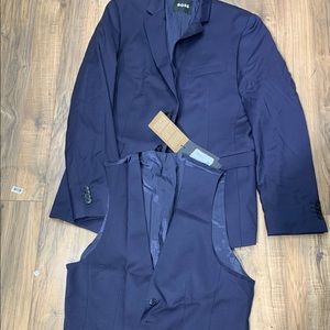 Mens BRAND NEW HUGO BOSS 3 Piece Slim Suit Sz 38R, 32 Pants